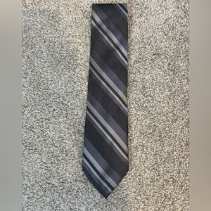 croft & barrow Men's Diagonal Stripe Tie in Black and Silver